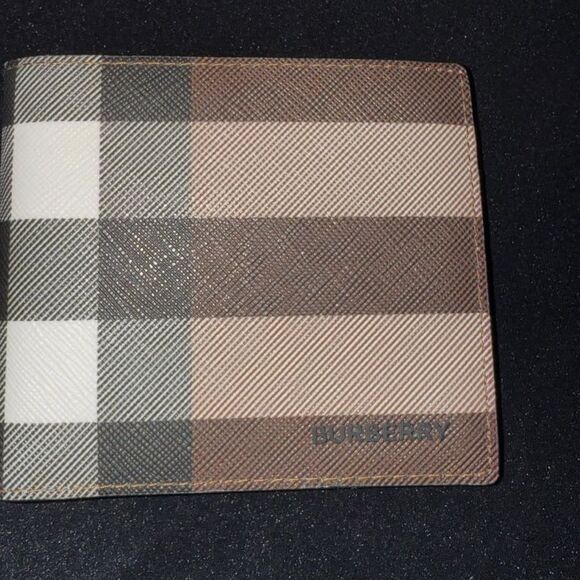 Brand new with dustbag Burberry Men's Checkered Wallet - Picture 1 of 11
